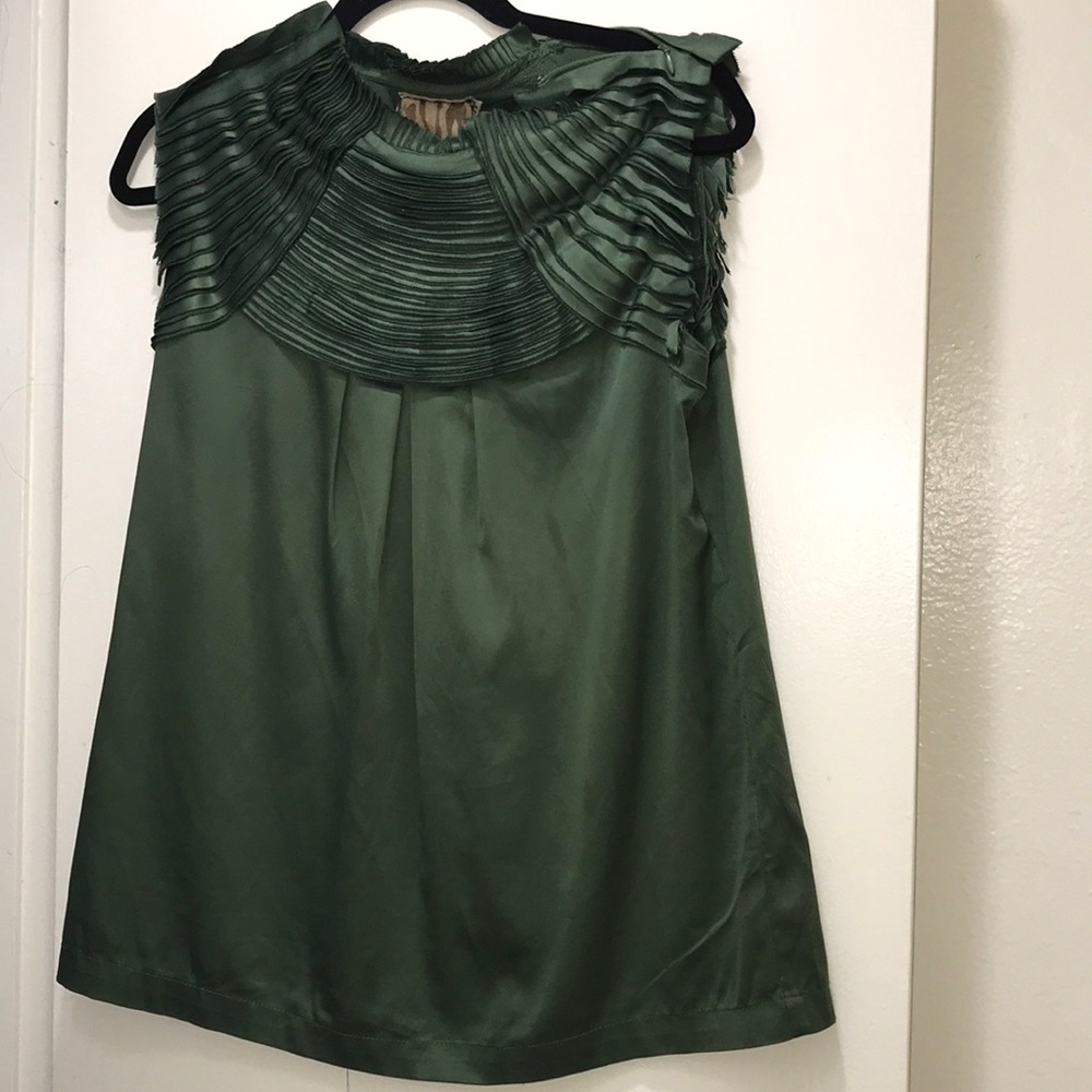 Twelve by Twelve Emerald Green Satin Top - Med